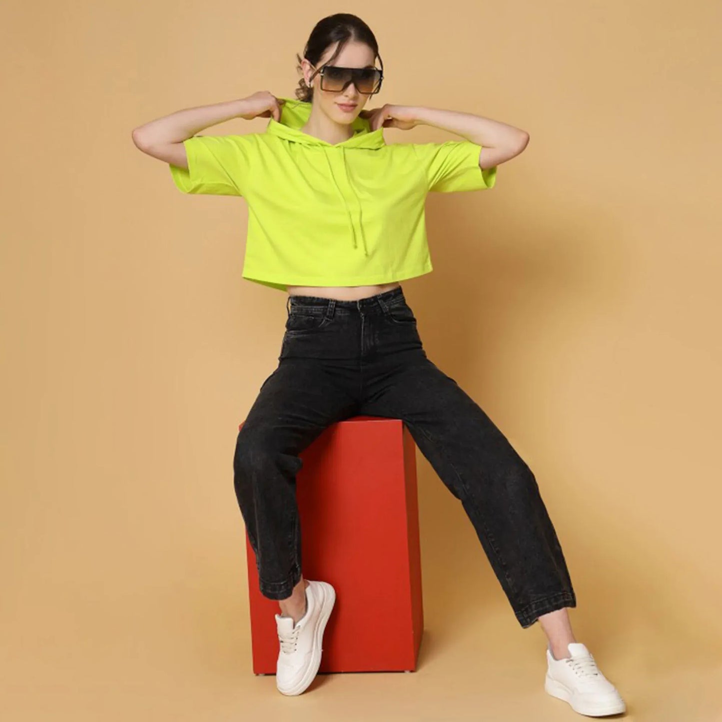 Stanxe GlowHood Crop(Green)