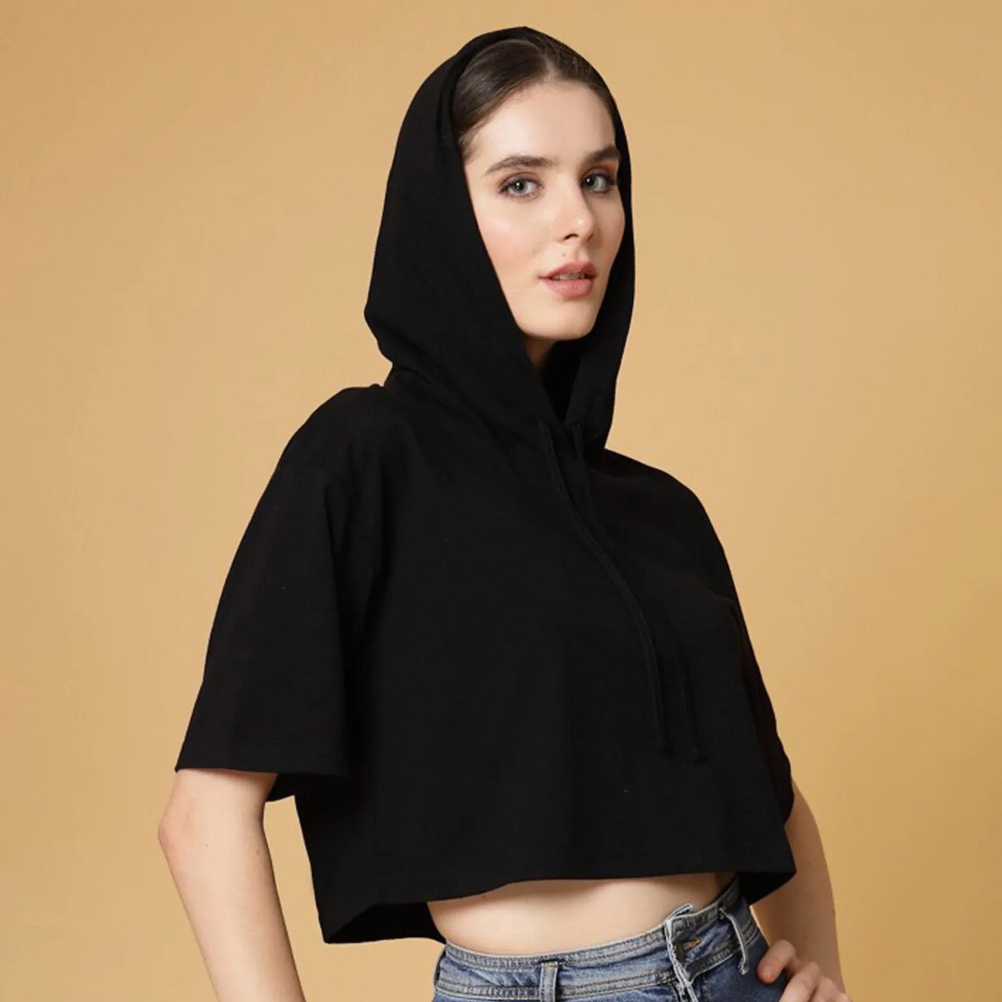 Stanxe GlowHood Crop(Black)
